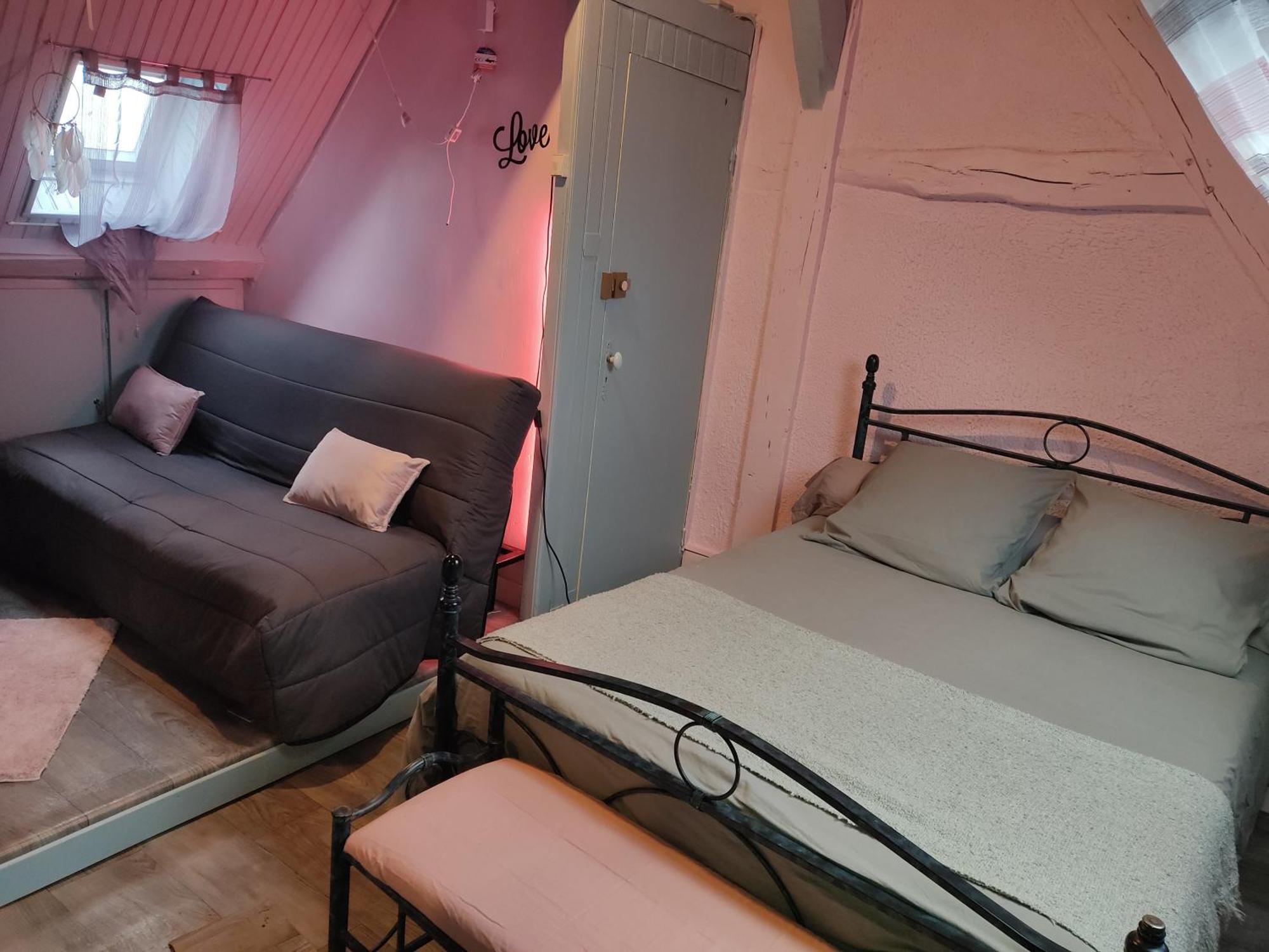 Bed and Breakfast Le Lion Dort Cormeilles-en-Parisis Exteriér fotografie